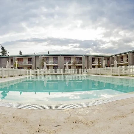 Chianti Village Morrocco Aparthotel